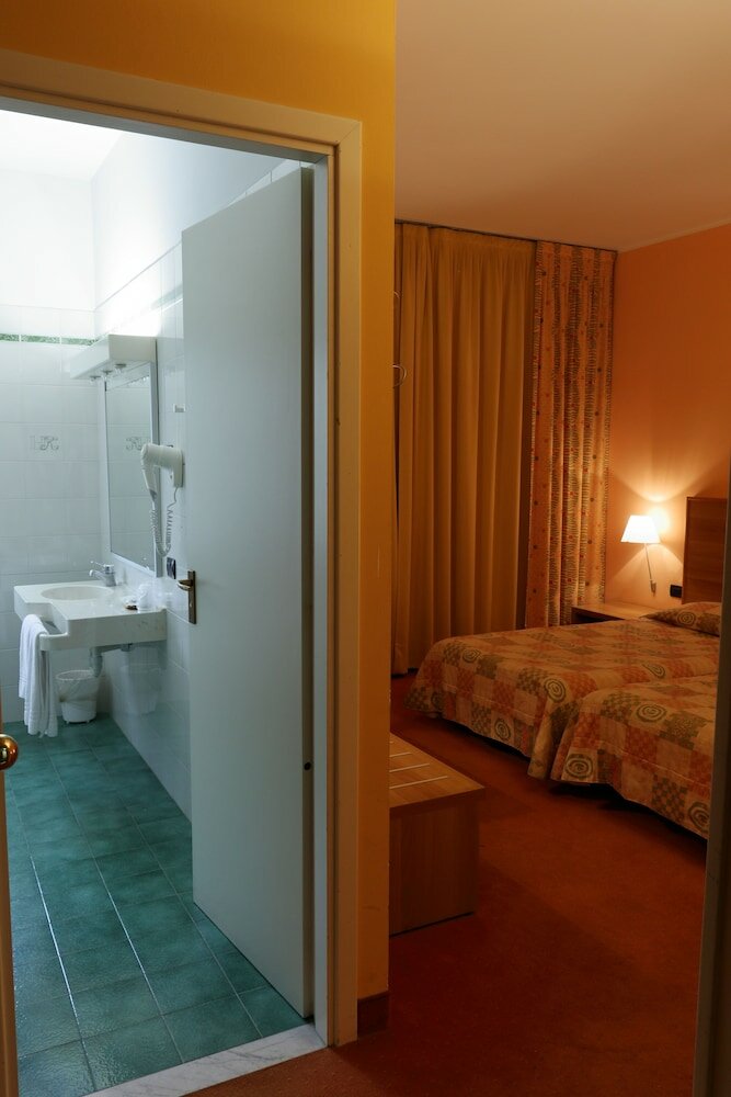 Фото Hotel Romanisio