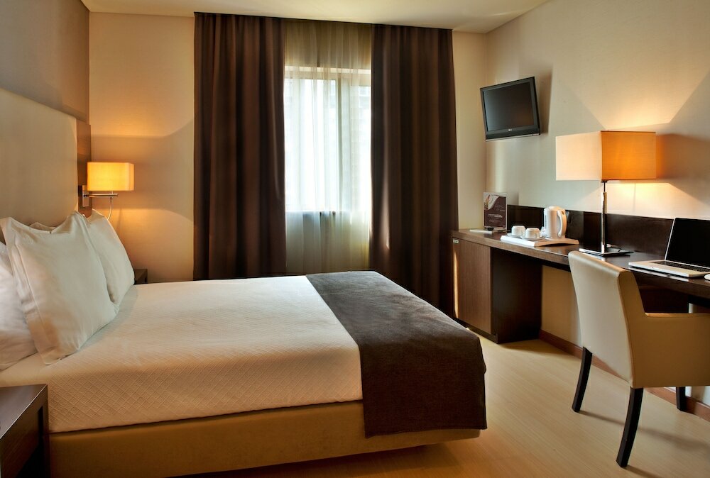 Фото Turim Ibéria Hotel