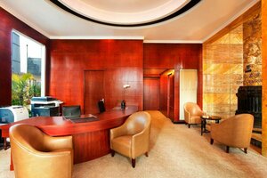 Sheraton Shenzhen Futian Hotel (Guangdong Province, City of Shenzhen, Futian District), hotel