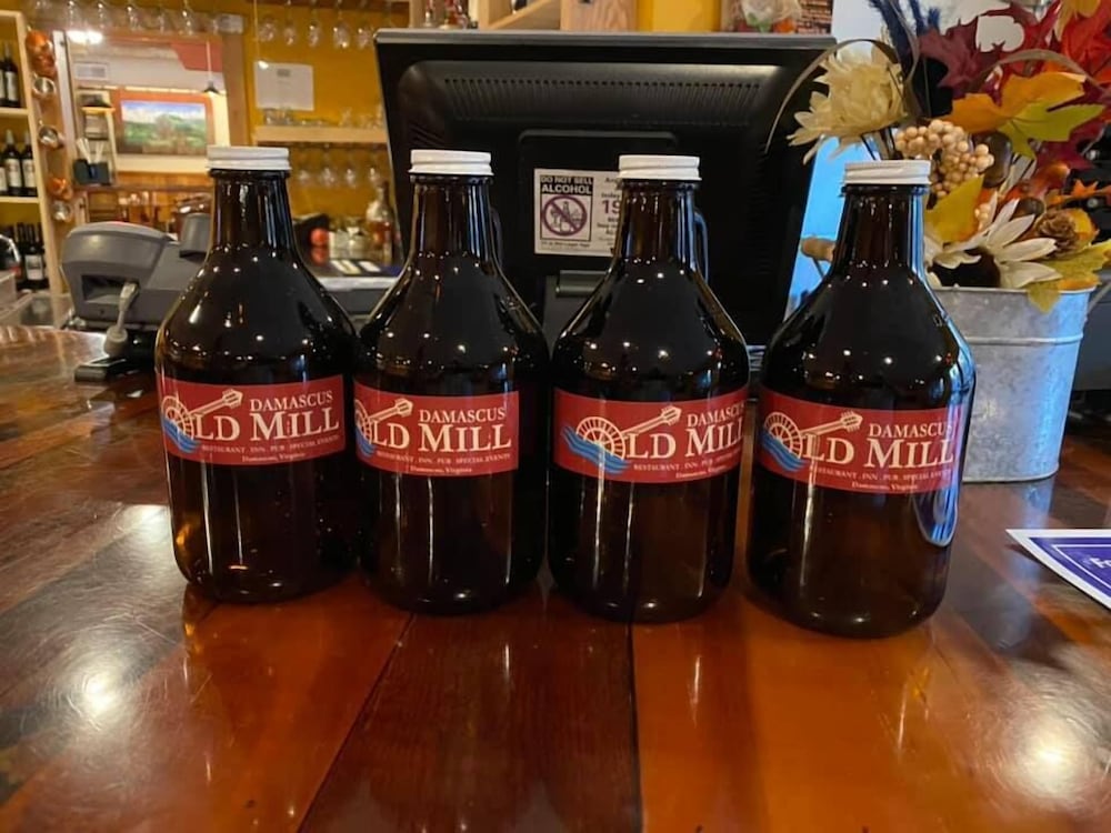 Фото Damascus Old Mill Inn