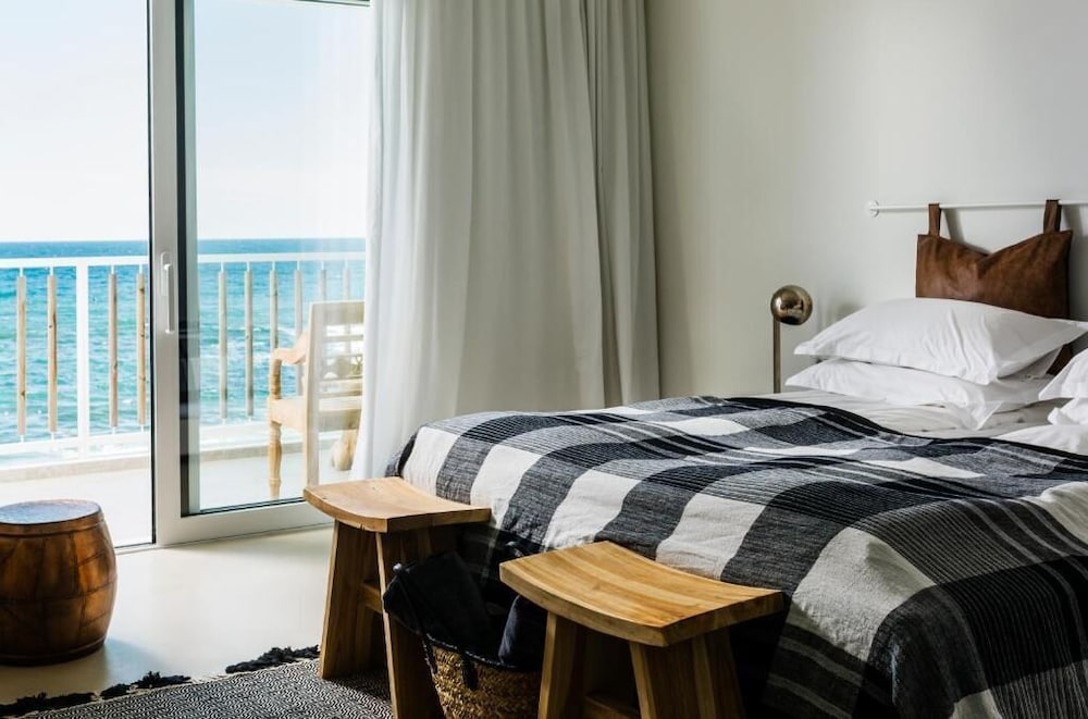 Фото Sea Sense Boutique Hotel