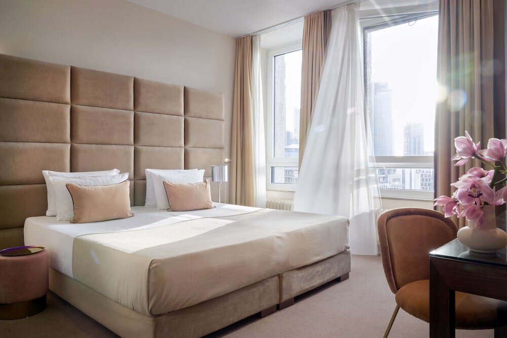 Фото Fleming's Selection Hotel Frankfurt-City