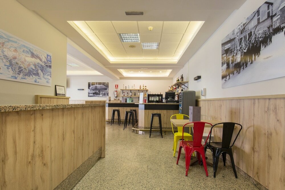 Фото Hotel Encamp