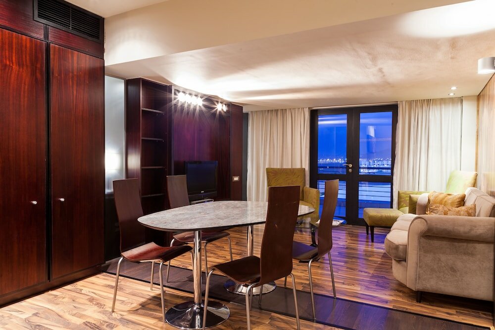 Фото Colosseum Luxury Hotel