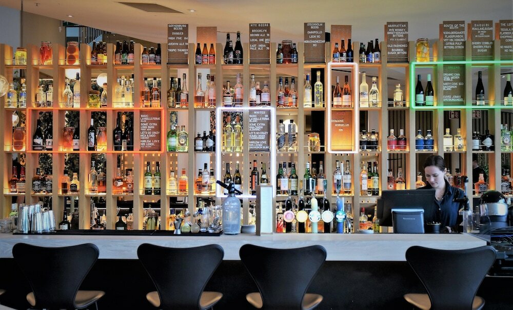 Фото Clarion Hotel Sign