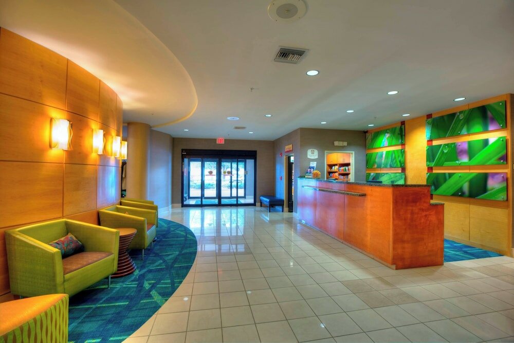 Фото Springhill Suites by Marriott Tampa Brandon