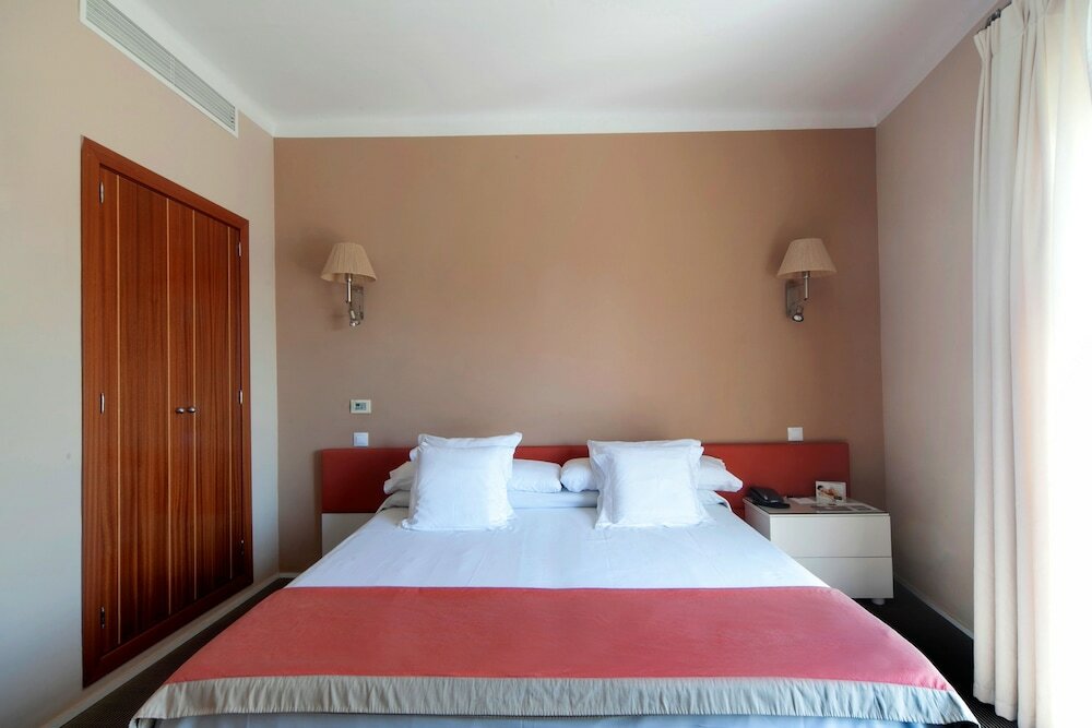Фото Hotel Portofino Mallorca