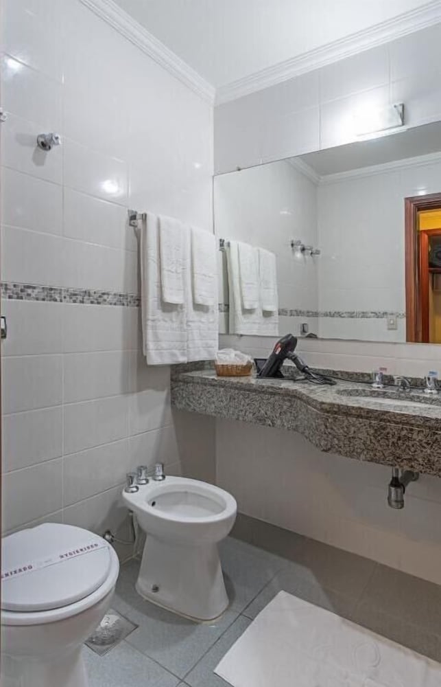 Фото Lizon Curitiba Hotel