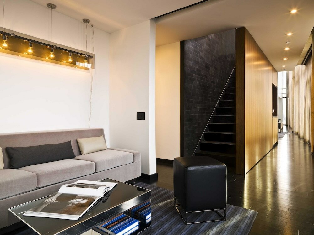 Фото Sixty Lower East Side