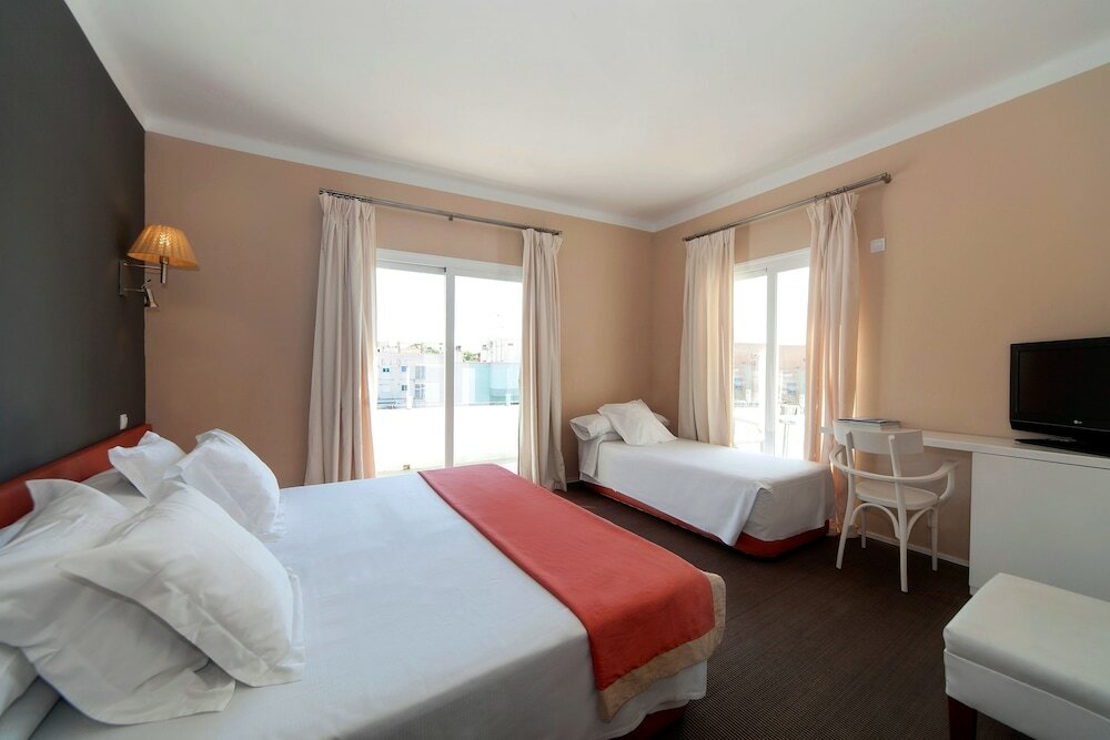 Фото Hotel Portofino Mallorca