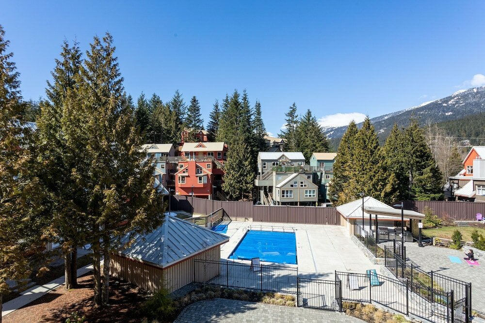 Фото Whistler Vacation Club at Lake Placid Lodge