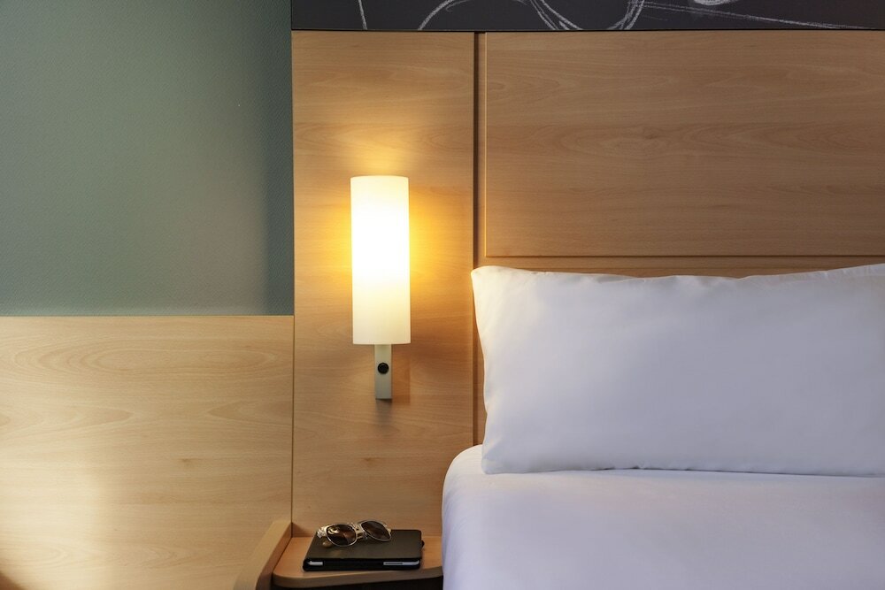 Фото Ibis London Elstree Borehamwood