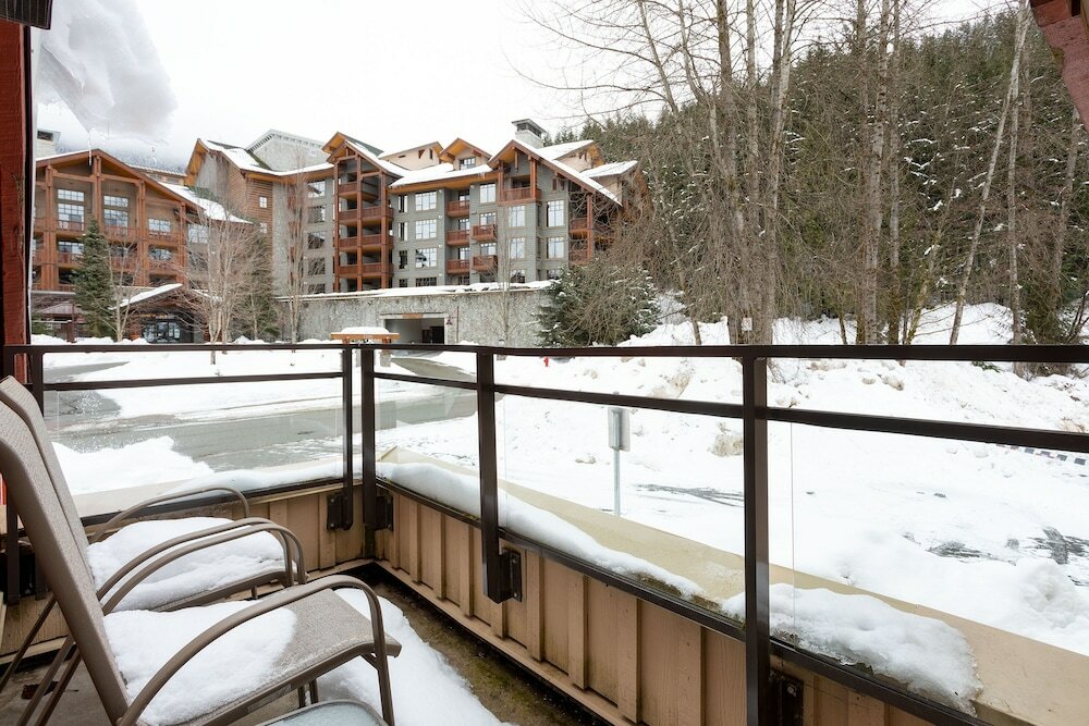 Фото Whistler Vacation Club at Lake Placid Lodge