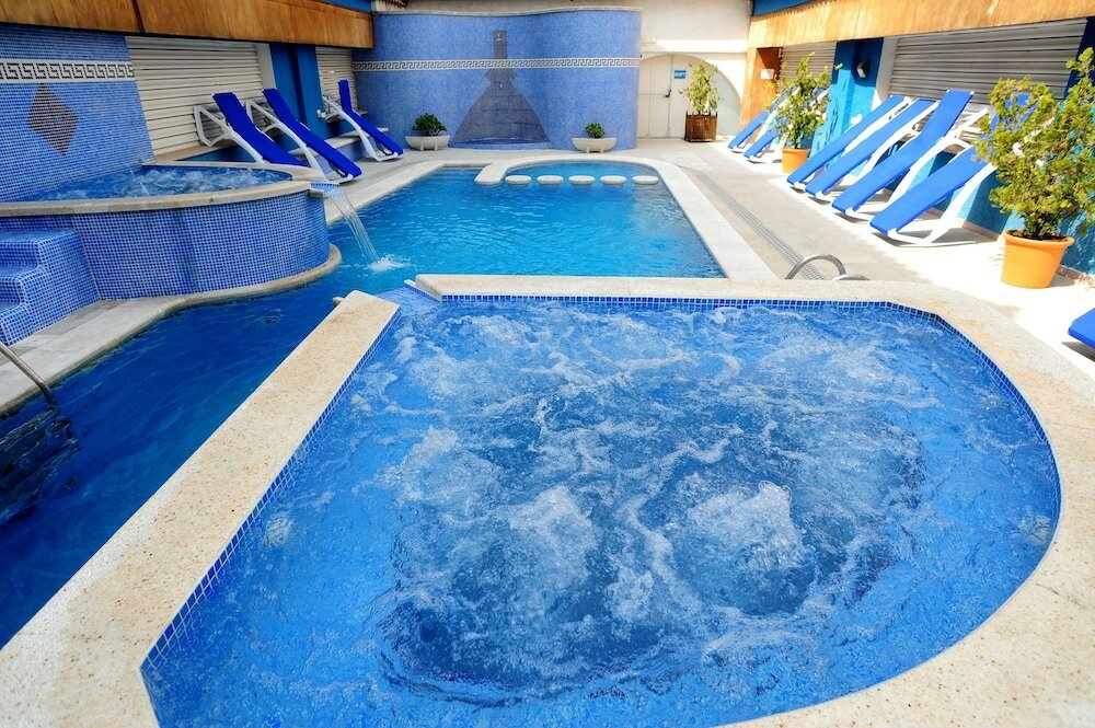 Фото Apartamentos Maurici Park