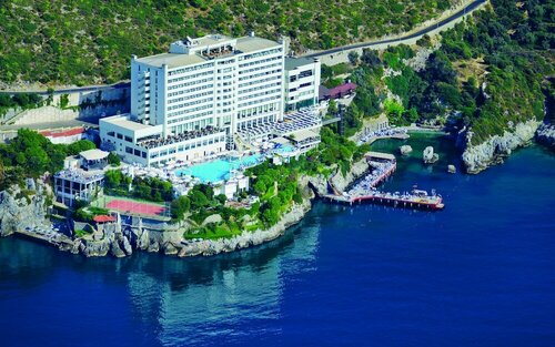 Гостиница Korumar Deluxe Hotel в Кушадасы