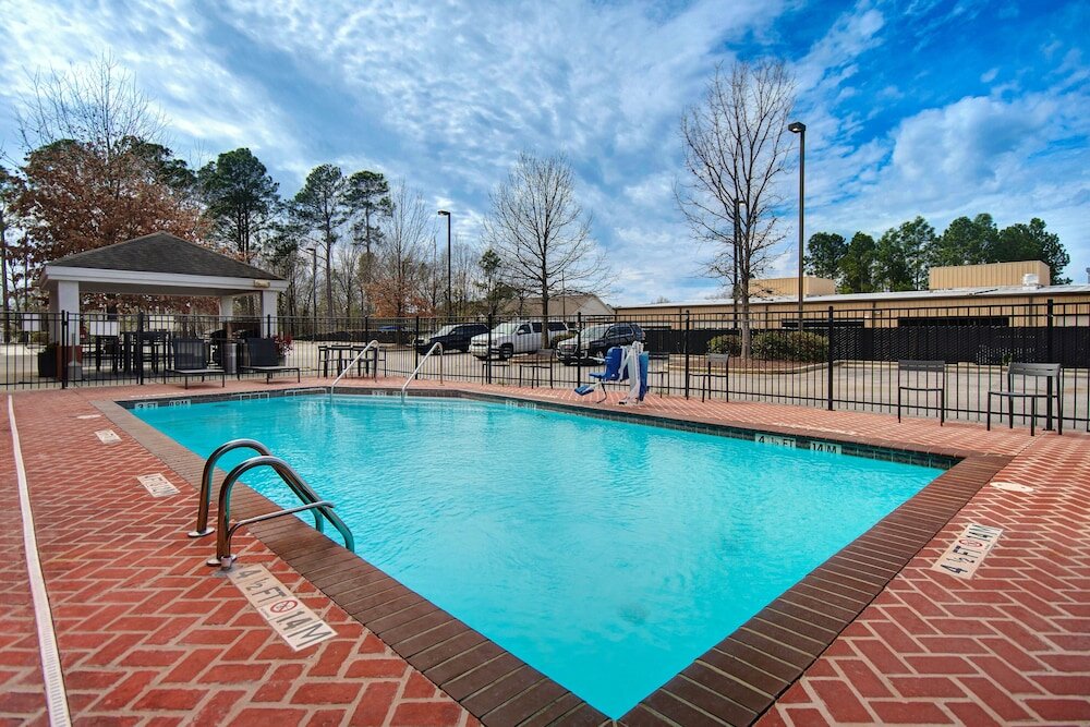 Фото Candlewood Suites, Columbia/Ft. Jackson, an Ihg Hotel