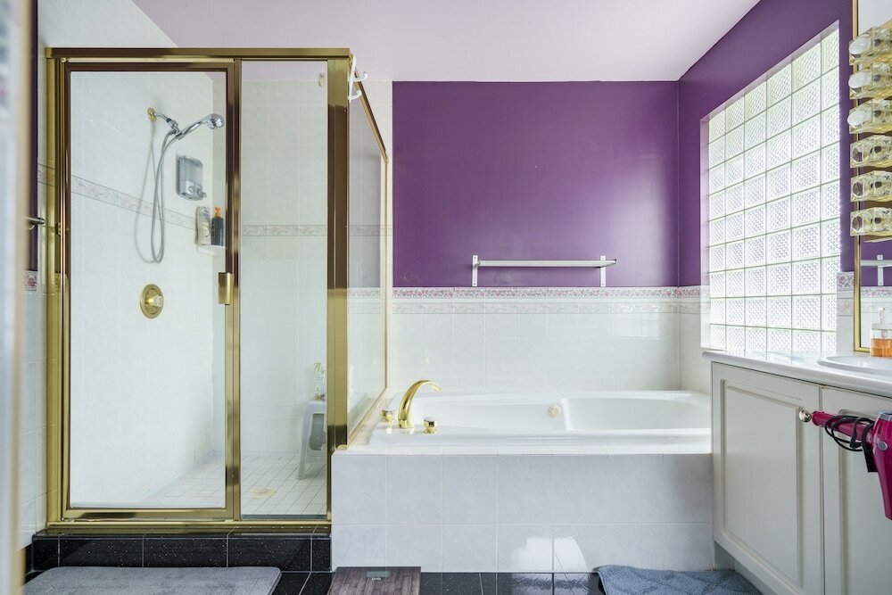 Фото Fraser River Richmond Bed & Breakfast