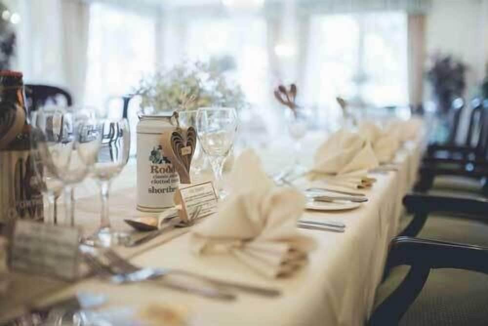 Фото Penmorvah Manor Hotel