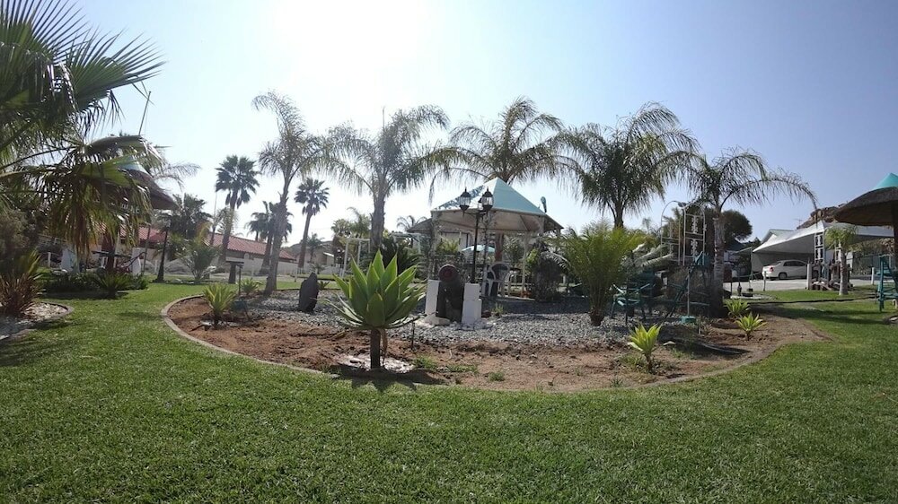 Фото Blue Diamond Lodge