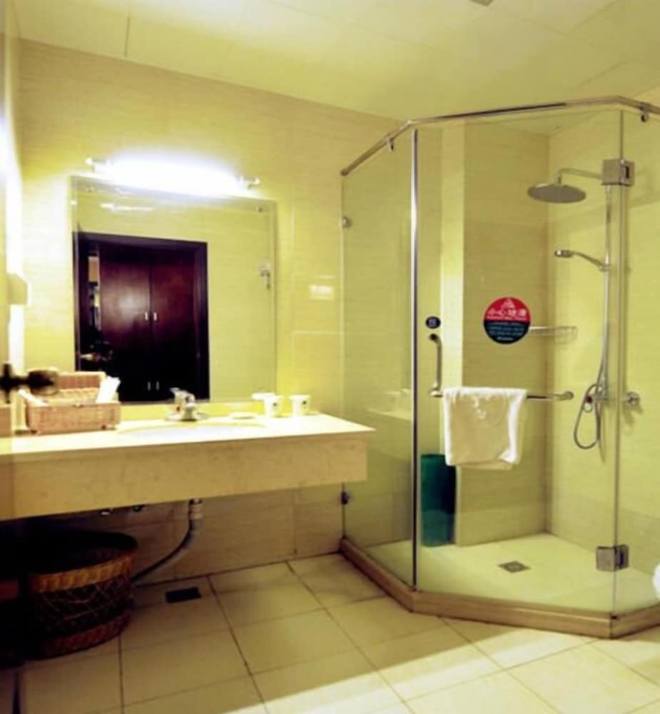 Фото GreenTree Inn TianJin JinNan ShuangLin Metro Station Express Hotel