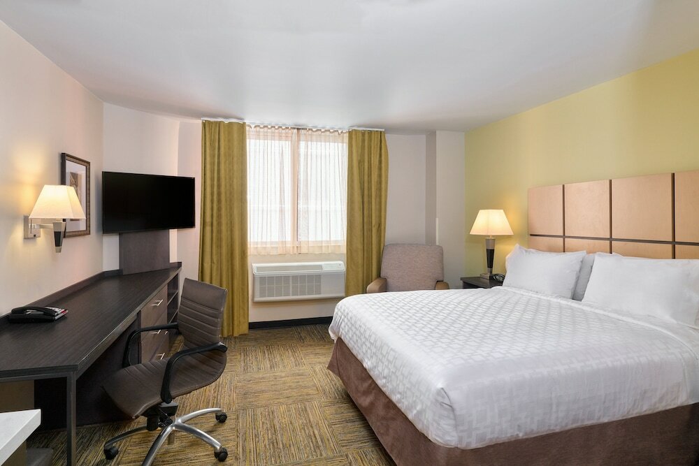 Фото Candlewood Suites New York City-Times Square, an Ihg Hotel
