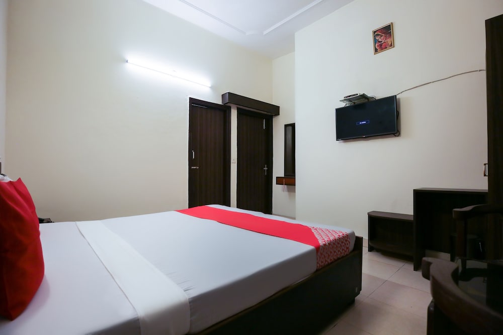 Фото Oyo 4601 City Plaza