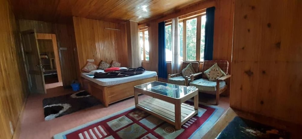 Фото Hotel Blue Lagoon