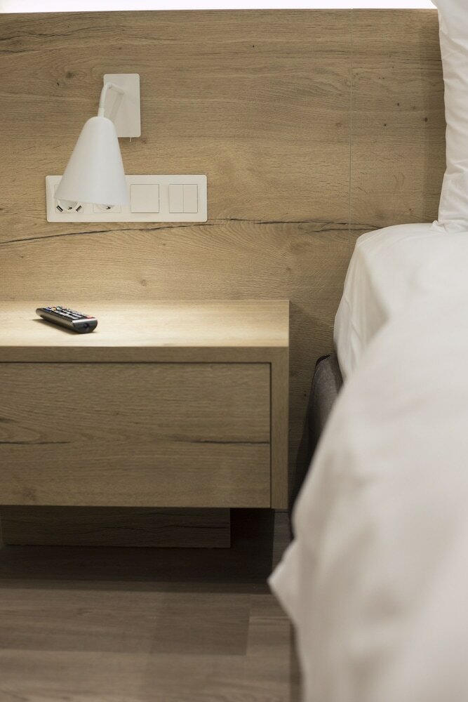 Фото Ornament Suites Nilie Hospitality Mgmt