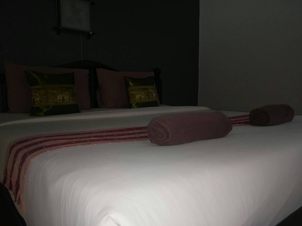 Фото Km Kwanphayao Hotel