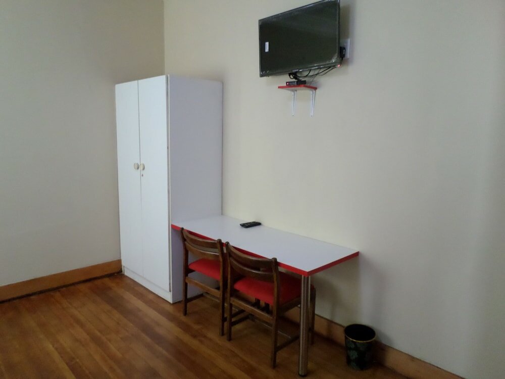 Фото DJ Guest Lodge