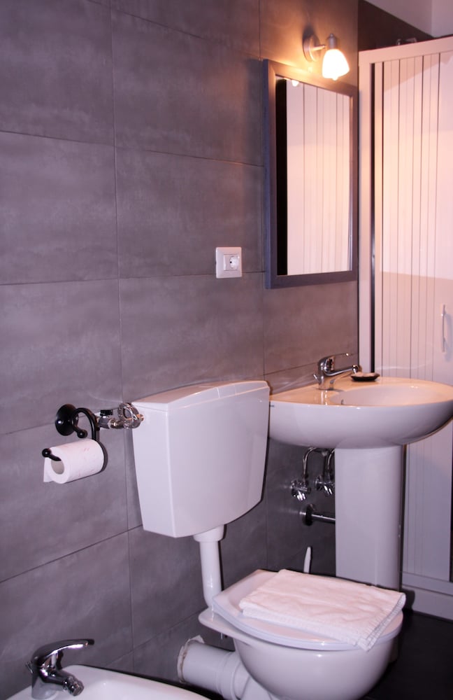 Фото Central House