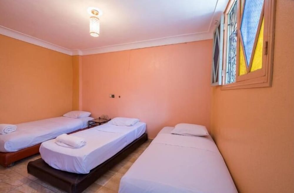 Фото Hôtel Central Palace