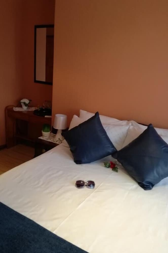 Фото King Guest Lodge