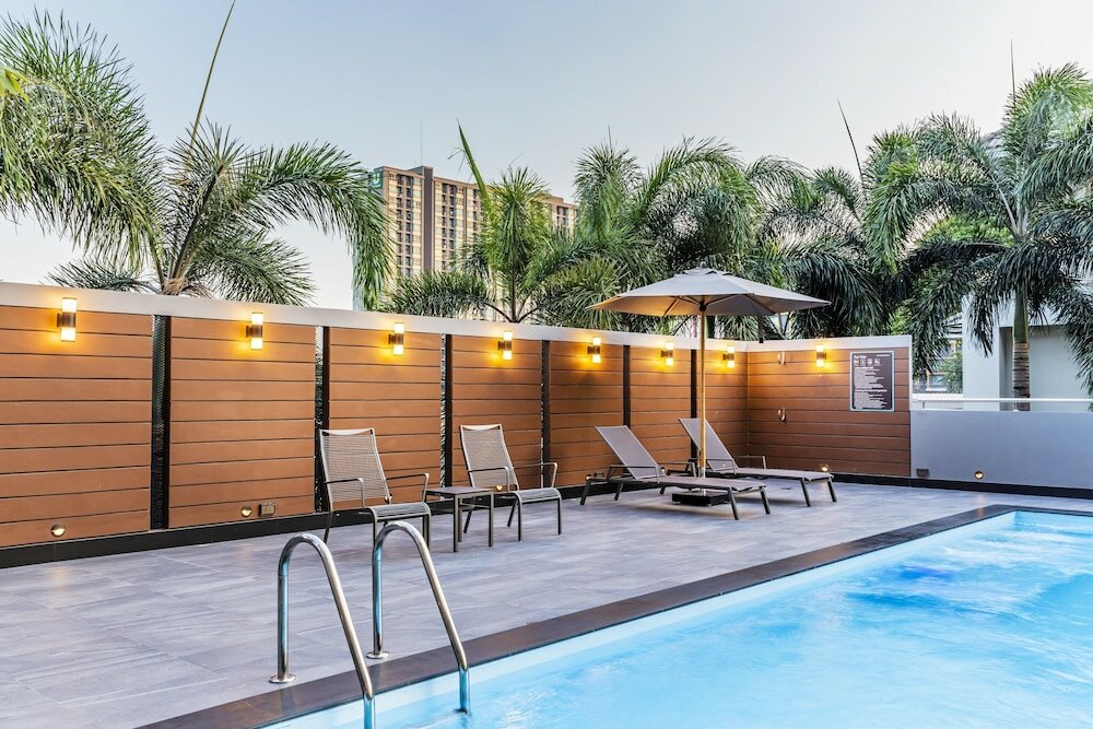 Фото Livotel Hotel Hua Mak Bangkok