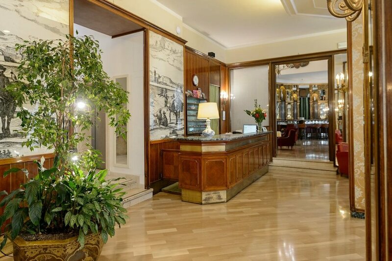 Гостиница Hotel Continental в Тревизо