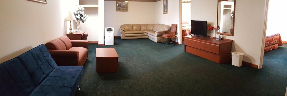 Фото Express Inn & Suites