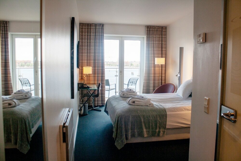 Фото Copenhagen Island Hotel