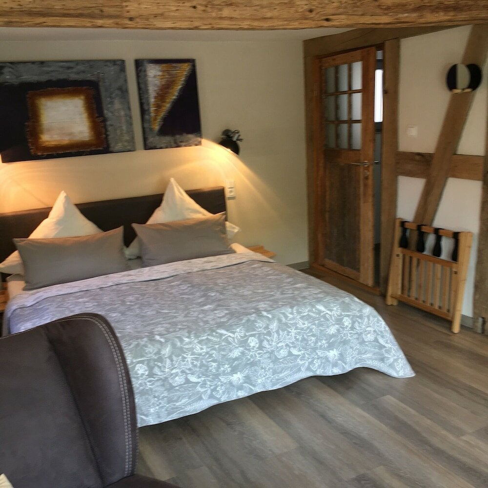 Фото Schmuckkästle am Hafen