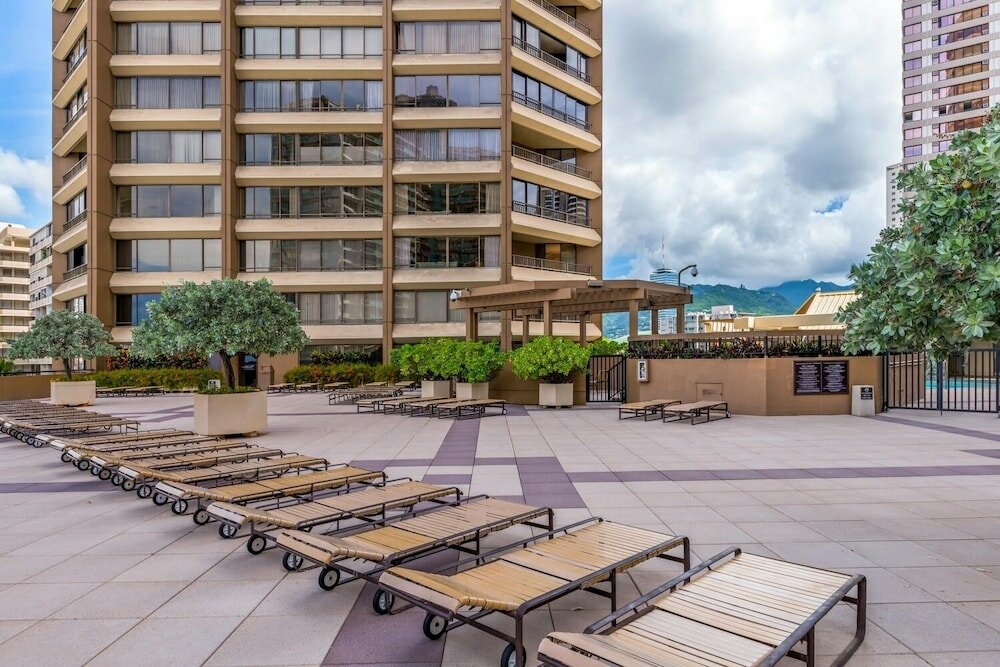 Фото Two Bedroom Discovery Bay High Rise Condos with Lanai & Gorgeous Views