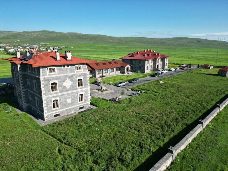 Гостиница Lake Cildir Lodge в Чилдыре