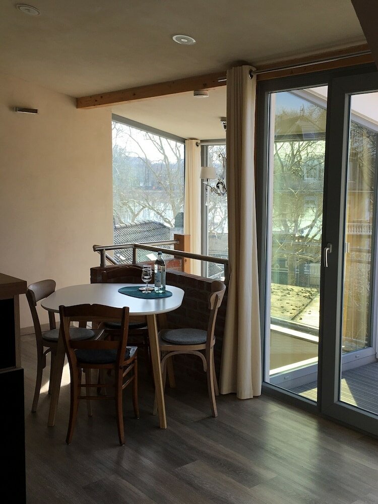 Фото Schmuckkästle am Hafen