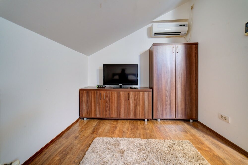 Фото Hotel Duboko