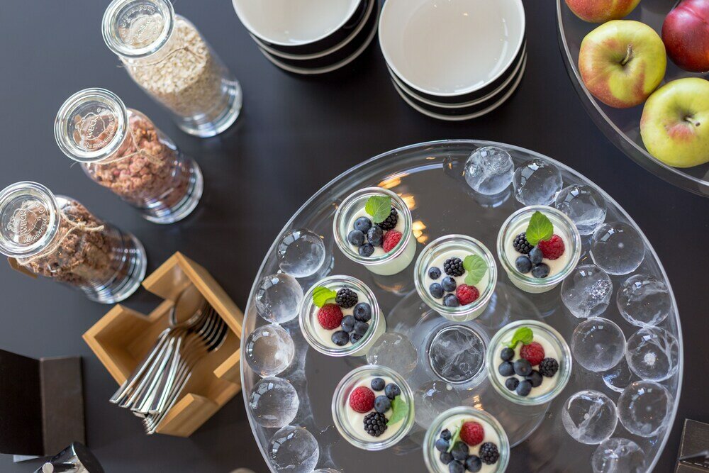 Фото Elferrooms Hotel