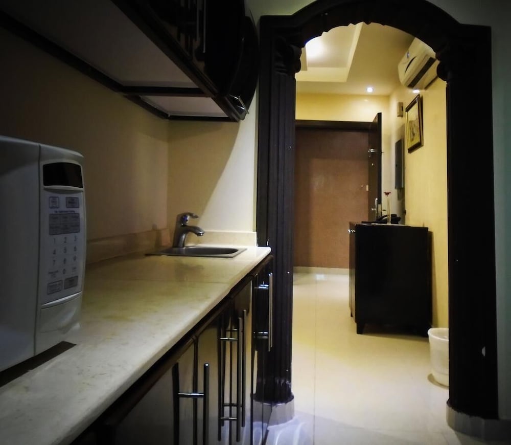 Фото Masaken Al Naifat Furnished Units