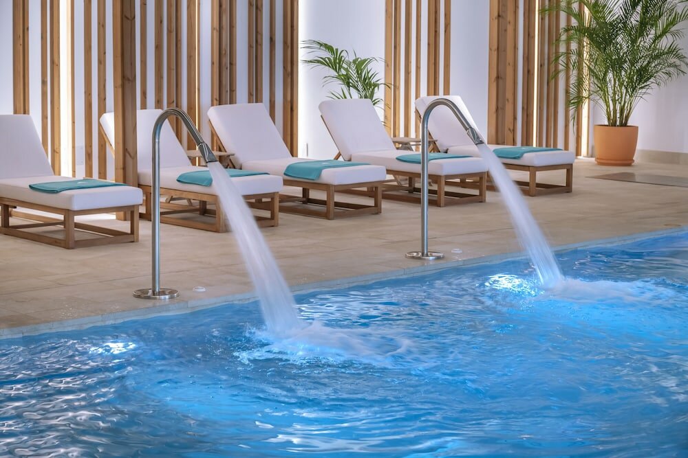 Фото Mediterráneo Bay Hotel & Resort