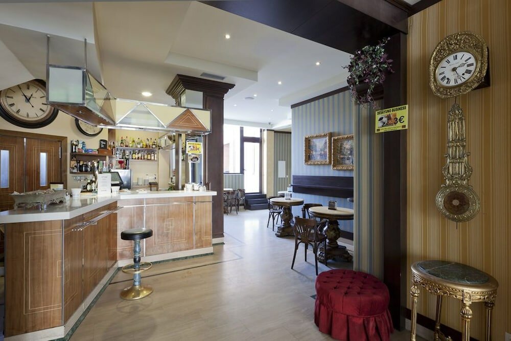 Фото Los Braseros Hotel