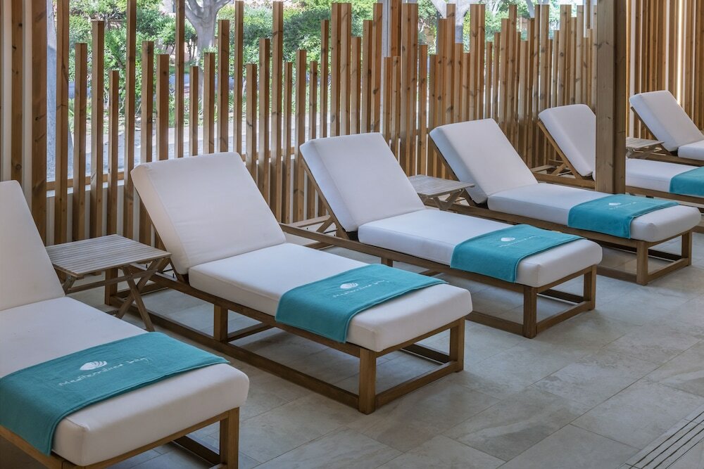 Фото Mediterráneo Bay Hotel & Resort