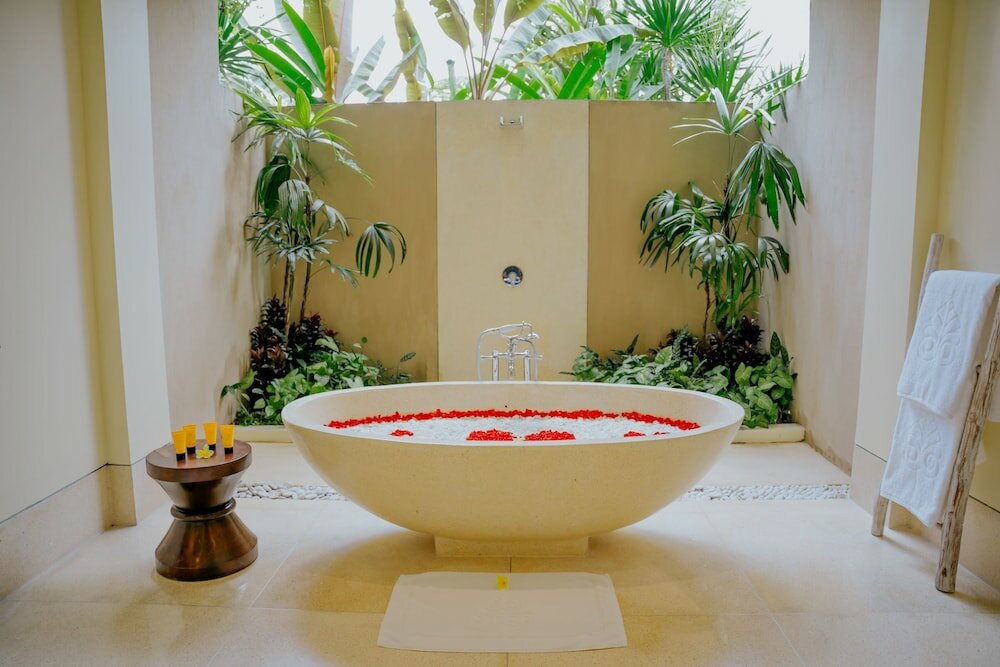 Фото Nandini Jungle by Hanging Gardens