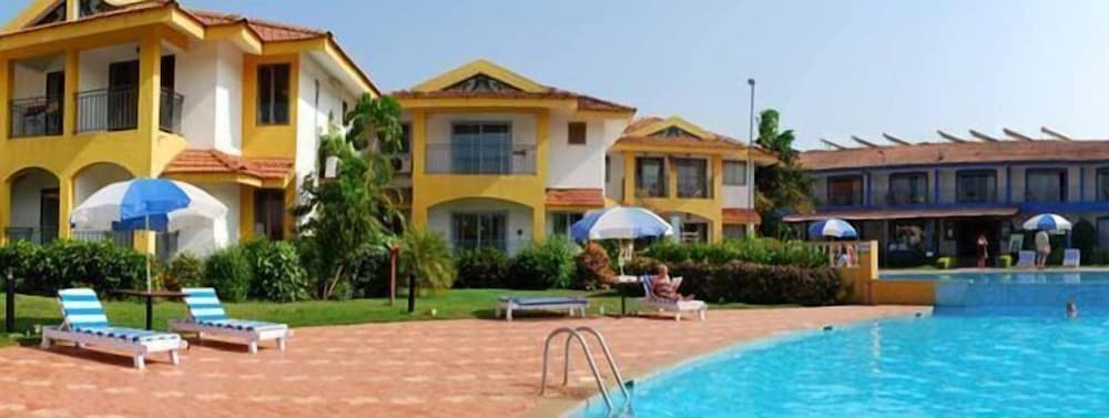 Фото Regenta Baywatch Resort Goa