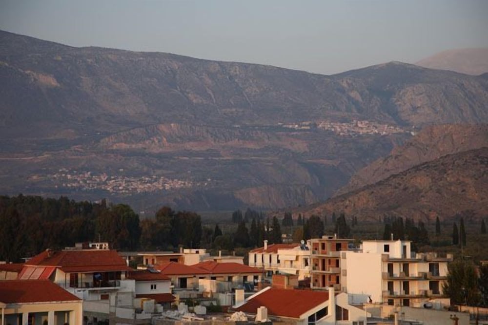 Фото Nafsika Palace